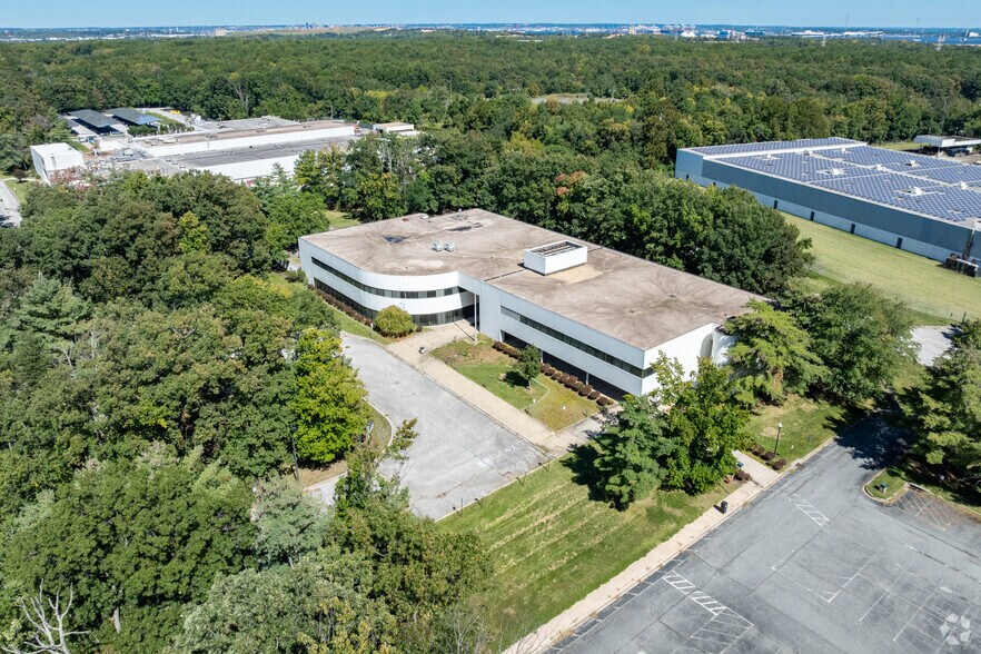 More Photos Of 1005 Brandon Shores Rd, Baltimore Office For Sale