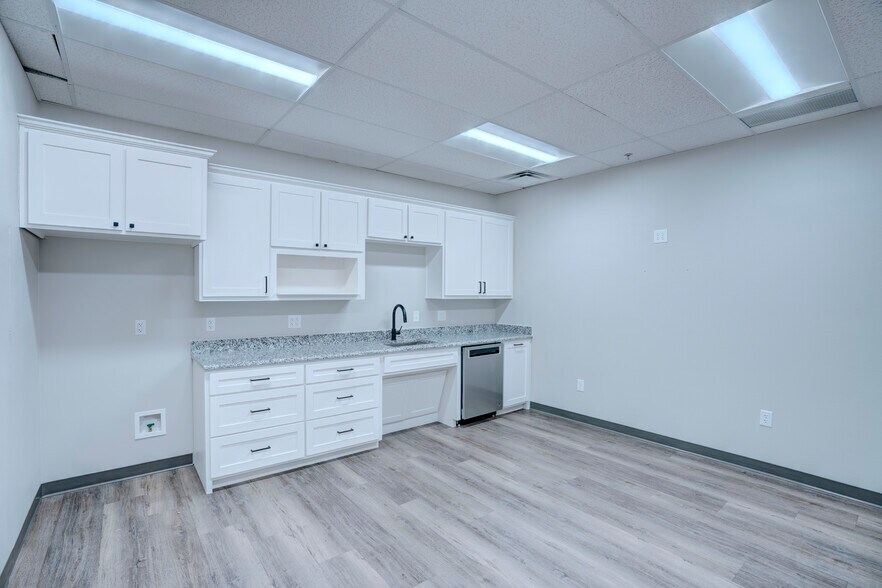 More Photos Of 3492 Long Prairie Rd, Flower Mound Office Residential For Lease