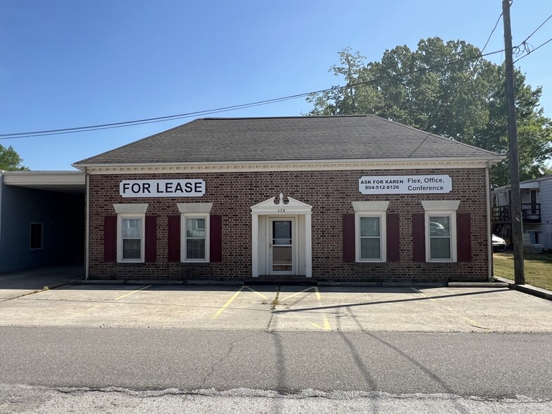 Primary Photo Of 628 Charlotte St, Tappahannock Flex For Lease