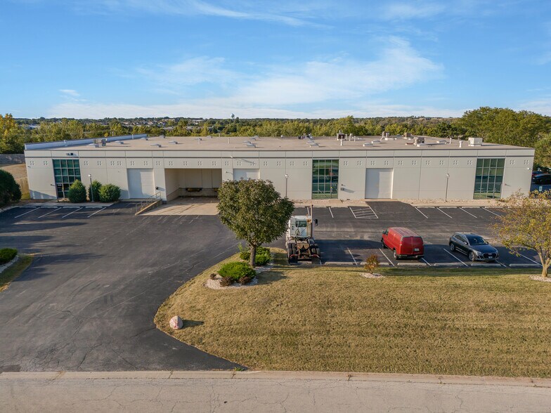 More Photos Of 10410-10426 163rd Pl, Orland Park Manufacturing For Sale