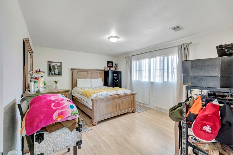 More Photos Of 26041 Murrieta Rd, Menifee Land For Lease