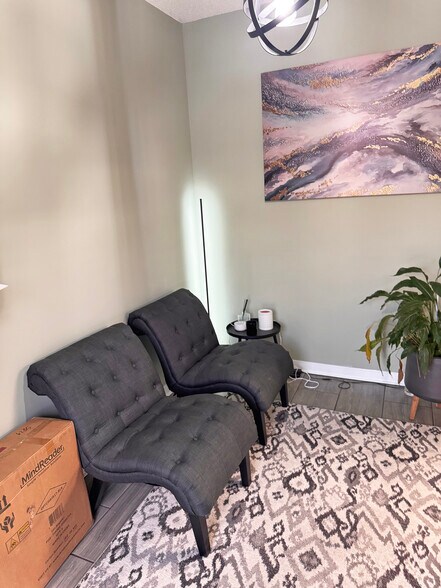 More Photos Of 1181 Montlimar Dr, Mobile Office For Sale