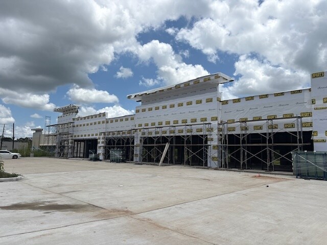 More Photos Of 8256 Bailey Rd, Manvel Storefront For Lease