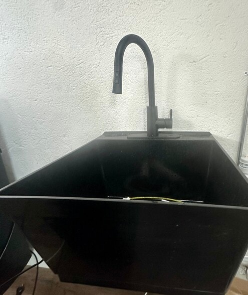 More Photos Of 257 Sound Beach Ave, Old Greenwich Office For Lease