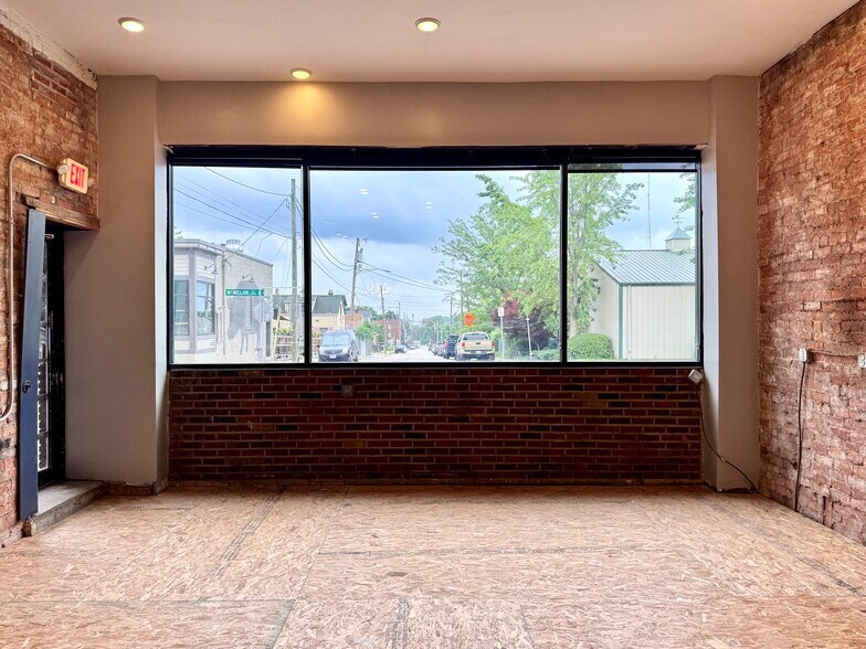 More Photos Of 648 E McMillan St, Cincinnati Storefront Retail Residential For Lease