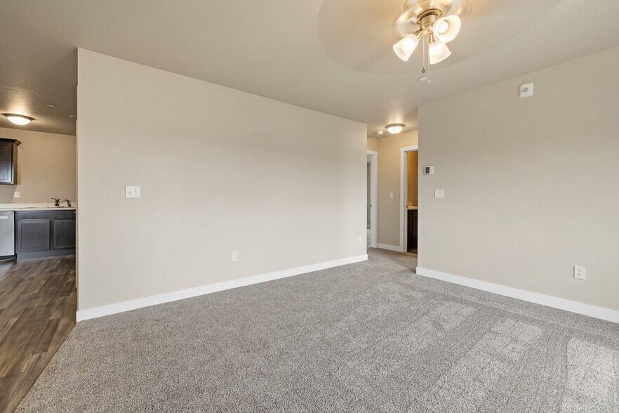 More Photos Of 4815 5th St, Rapid City Apartments For Sale