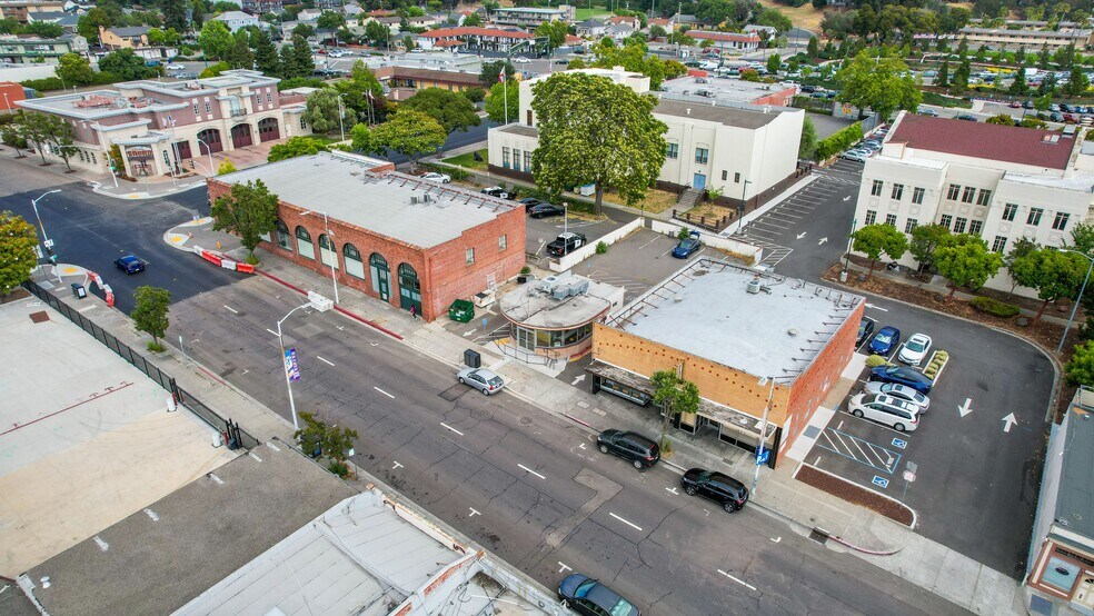 More Photos Of 951 C St, Hayward Fast Food For Sale
