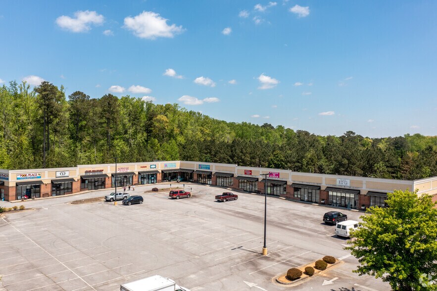 More Photos Of 45 Darbys Crossing Dr, Hiram Freestanding For Lease