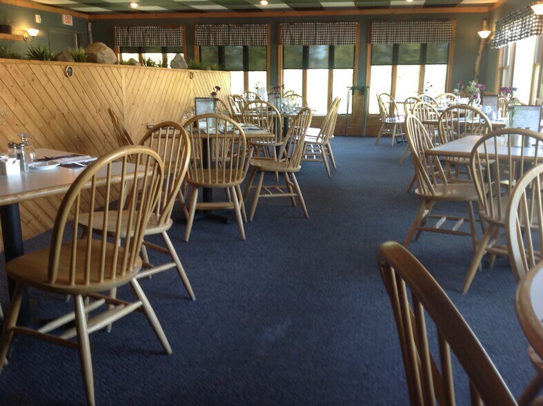 More Photos Of 37067 Nys Route 12, Clayton Hotel For Sale