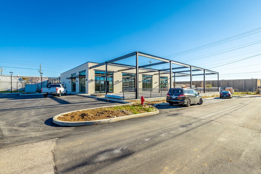 More Photos Of 1607 Central Ave, Chattanooga Storefront For Lease