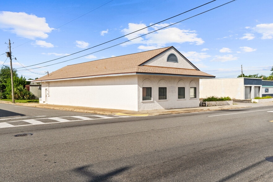 More Photos Of 215 W 6th St, Panama City Medical For Lease