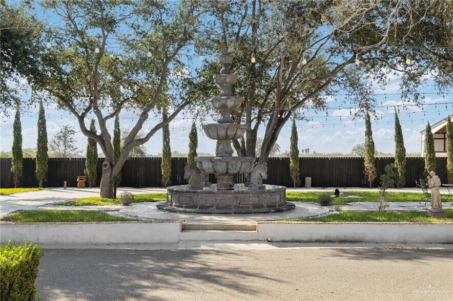 More Photos Of 1703 W Mile 2 Rd, Mission Land For Sale
