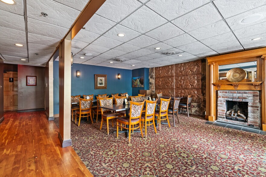 More Photos Of 123 Shiloh St, Pittsburgh Restaurant For Sale