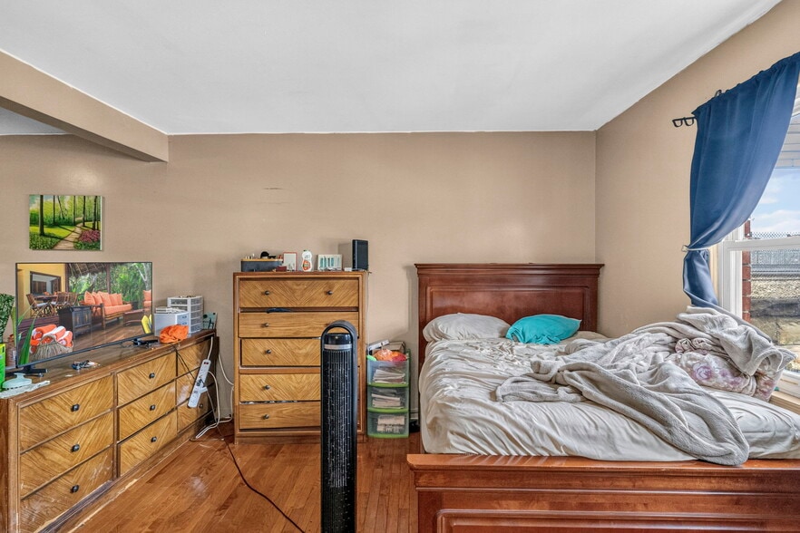 More Photos Of 308 Columbus Pl, New Brunswick Apartments For Sale