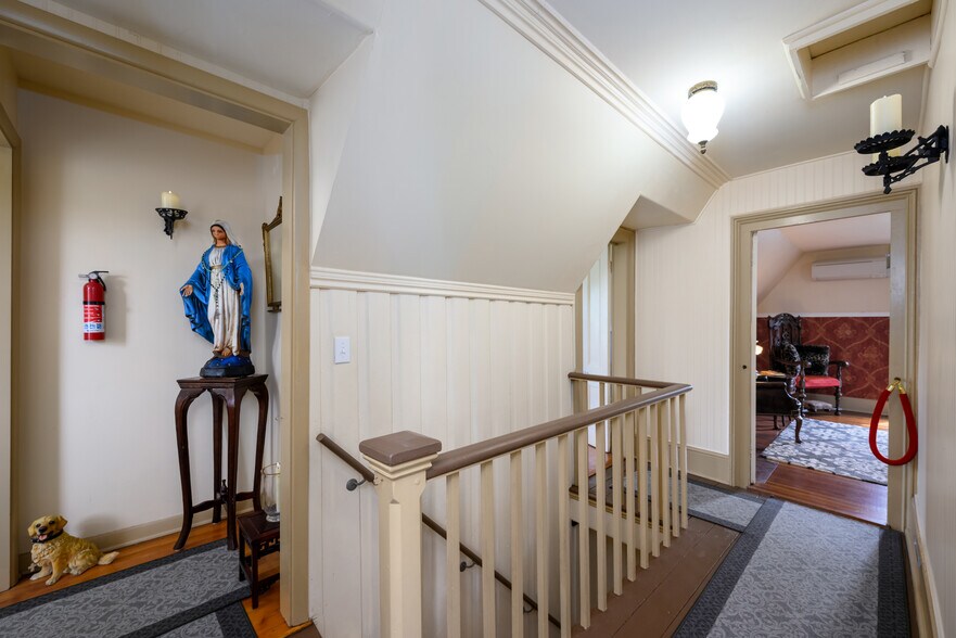 More Photos Of 236 SE Stephens St, Roseburg Hospitality For Sale