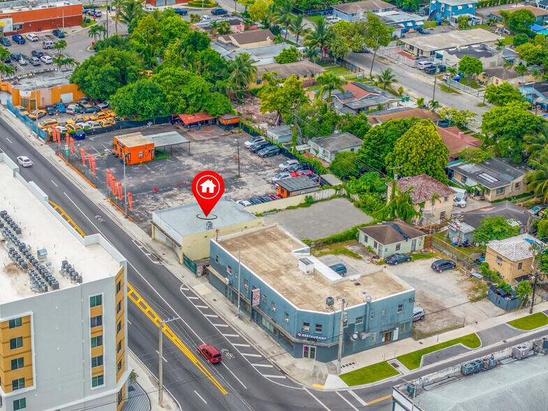 More Photos Of 2284-2286 NW 36th St, Miami Freestanding For Lease