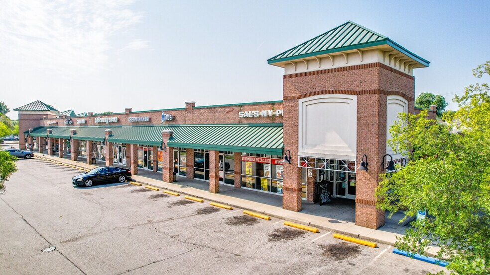 More Photos Of 201 E Berkley Ave, Norfolk General Retail For Lease