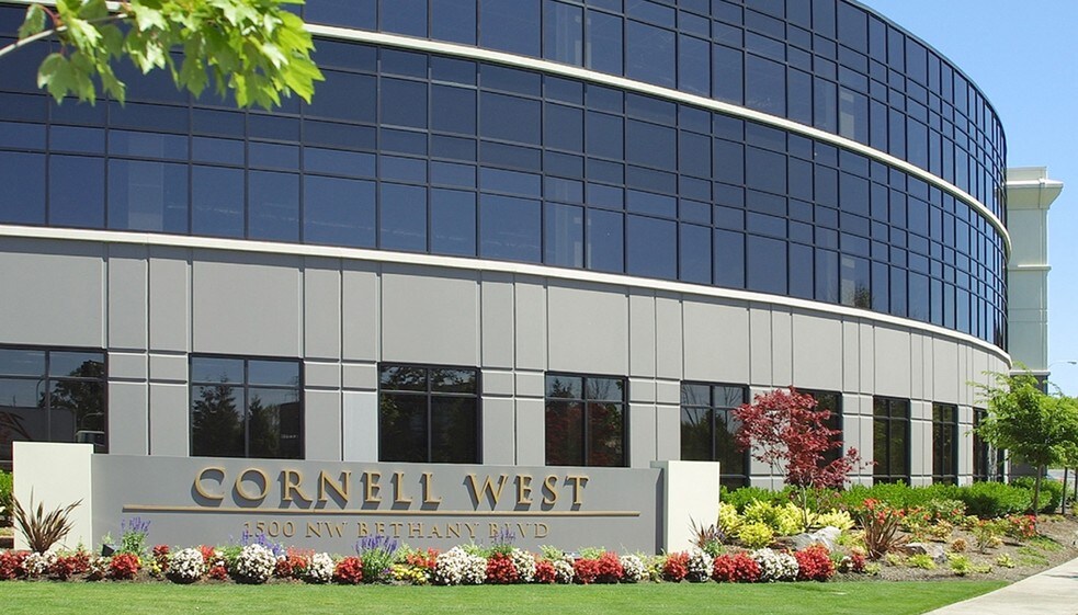 More Photos Of 1500 NW Bethany Blvd, Beaverton Office For Sale