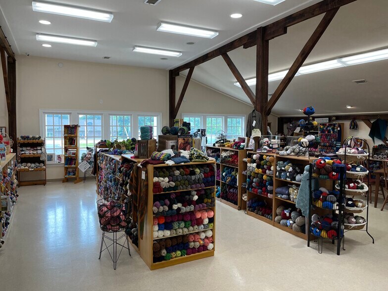 More Photos Of 2728 Augustine Herman Hwy, Chesapeake City Freestanding For Sale