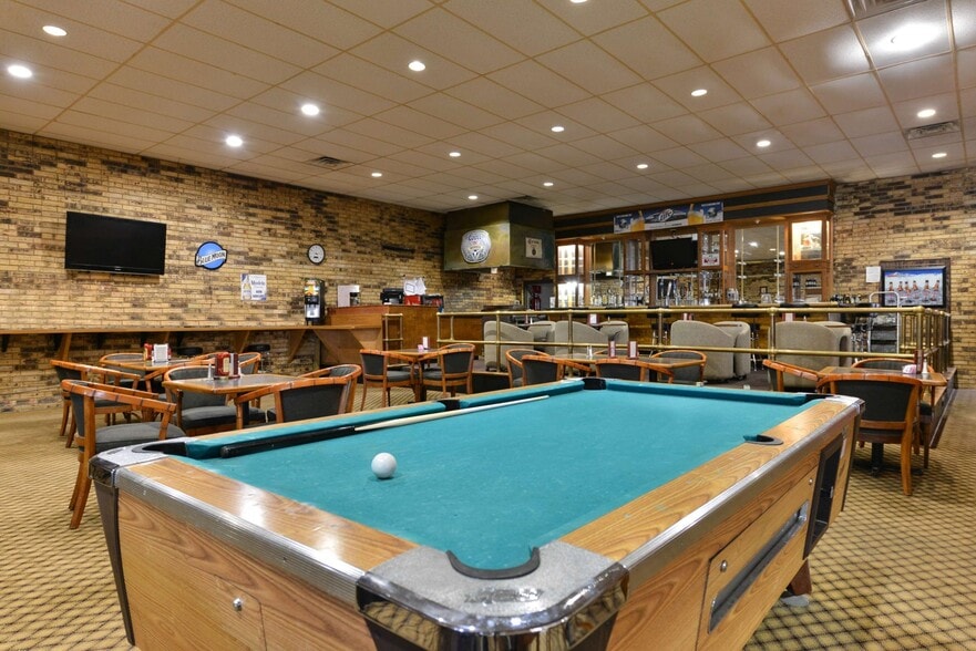 More Photos Of 910 Corn Products Rd, Corpus Christi Hotel For Sale