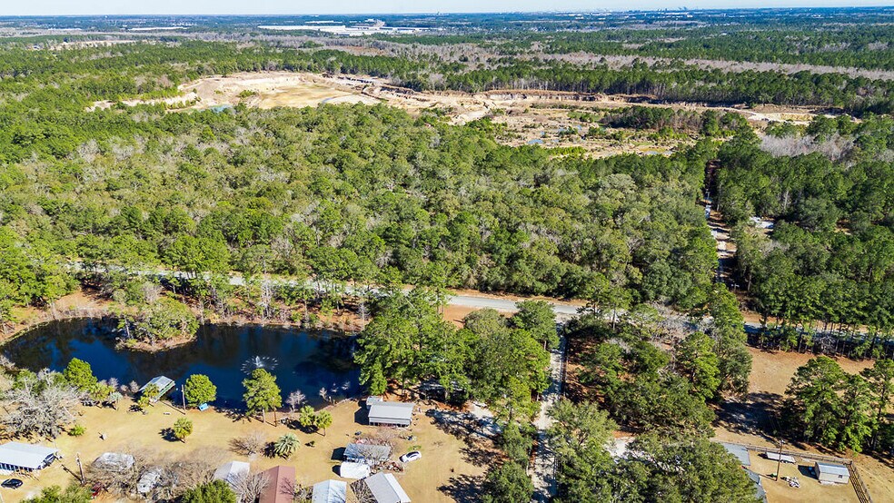 More Photos Of 659 Godley Road, Bloomingdale Land For Sale