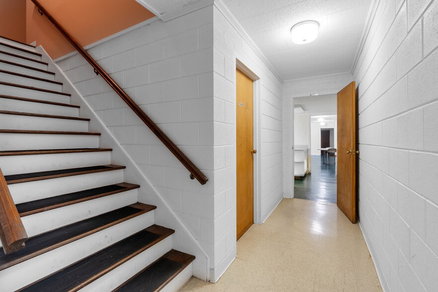 More Photos Of 1920 Park Ave, Rockingham Religious Facility For Sale