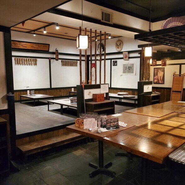 More Photos Of 17200 Railroad St, City of Industry Restaurant For Lease