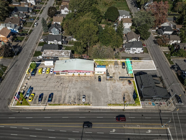 More Photos Of 6499 Lundys Ln, Niagara Falls Auto Repair For Sale