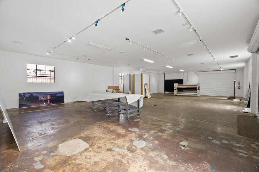 More Photos Of 3461 E 26th St, Los Angeles Manufacturing For Sale