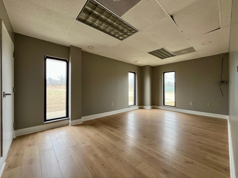 More Photos Of 470 Dwight Pl SW, Concord Industrial For Lease