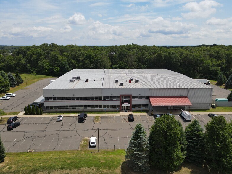 Primary Photo Of 450 Woodland Ave, Bloomfield Warehouse For Sale