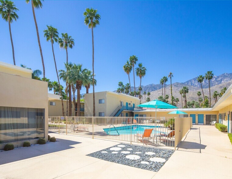More Photos Of 1680 E Palm Canyon Dr, Palm Springs Apartments For Sale