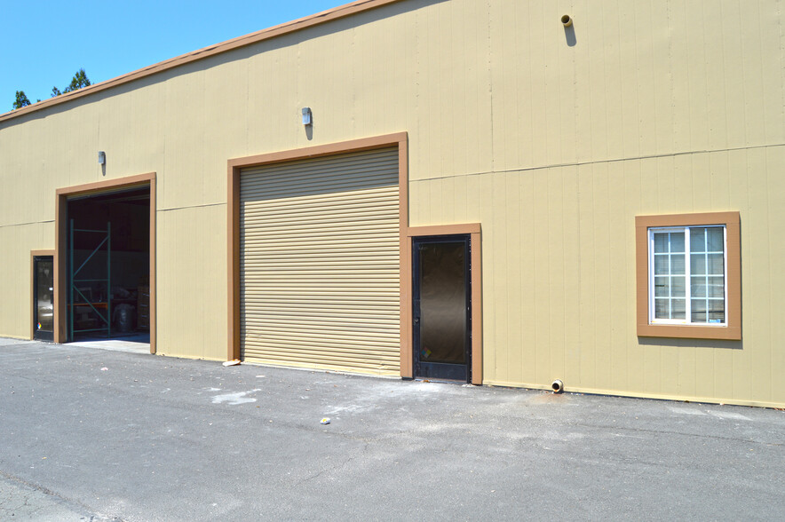 Primary Photo Of 541 Martin Ave, Rohnert Park Light Manufacturing For Lease