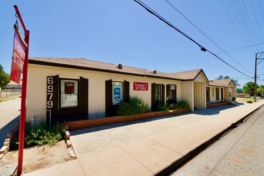 More Photos Of 6979 Palm Ave, Highland General Retail For Sale