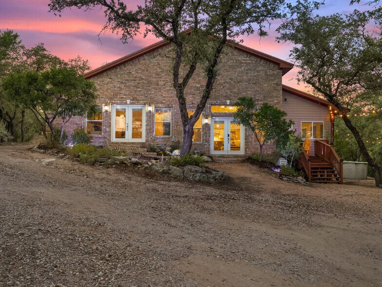 More Photos Of 3500 R O Dr, Spicewood Specialty For Sale