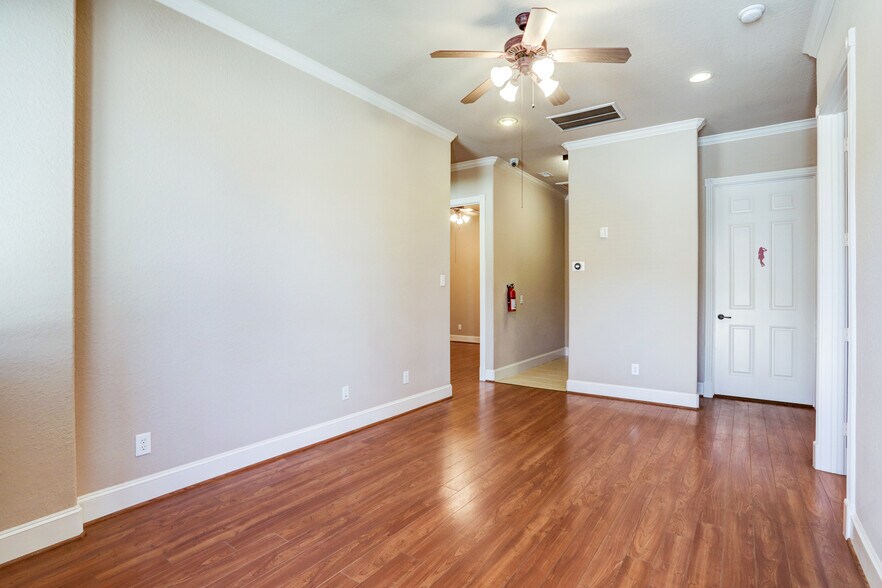 More Photos Of 1822 Snake River Rd, A&B Rd, Katy Office For Sale