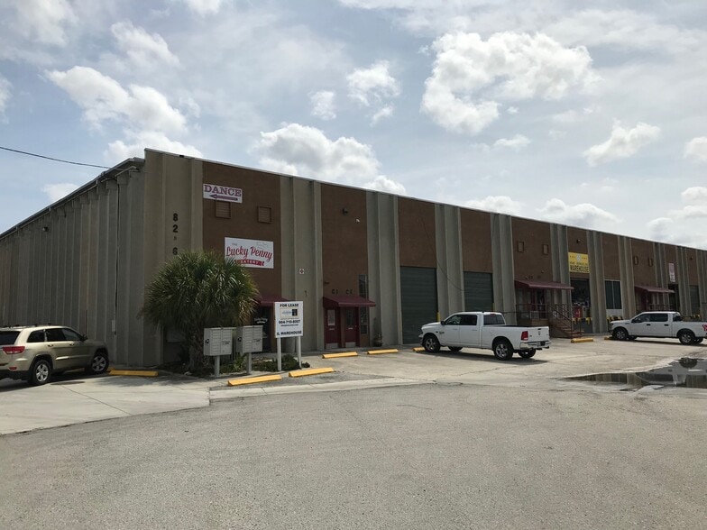More Photos Of 8286 Western Way Cir, Jacksonville Distribution For Lease