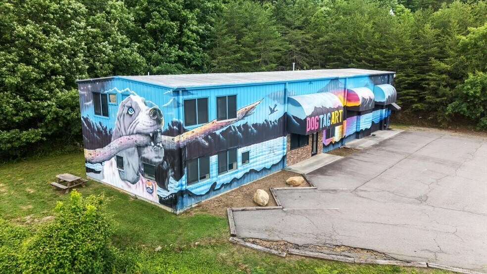 Primary Photo Of 106 Flow State Vis, Asheville Flex For Lease