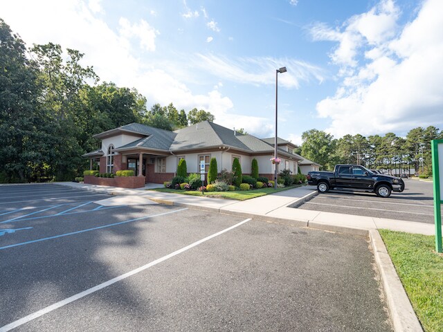 More Photos Of 1051-1103 W Sherman Ave, Vineland Medical For Lease