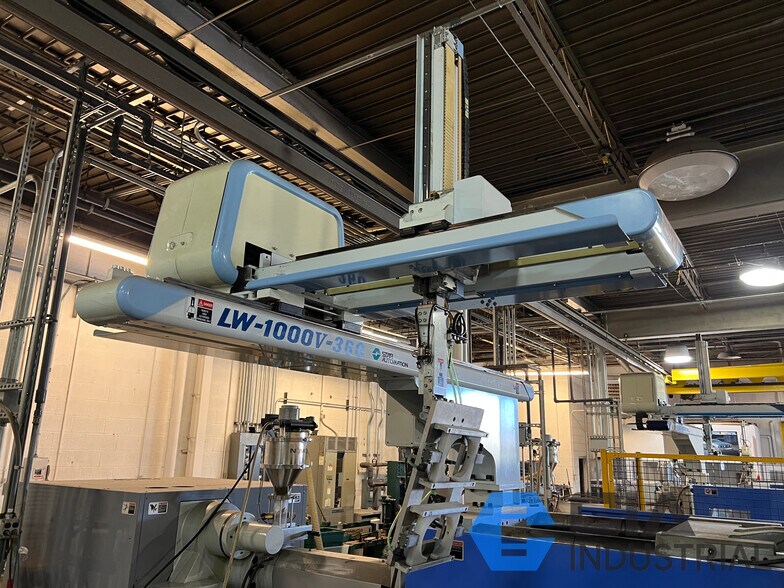 More Photos Of 1230 S Expressway Dr, Toledo Manufacturing For Lease