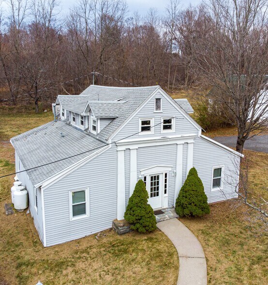 More Photos Of 203 County Route 405, Greenville Hotel For Sale