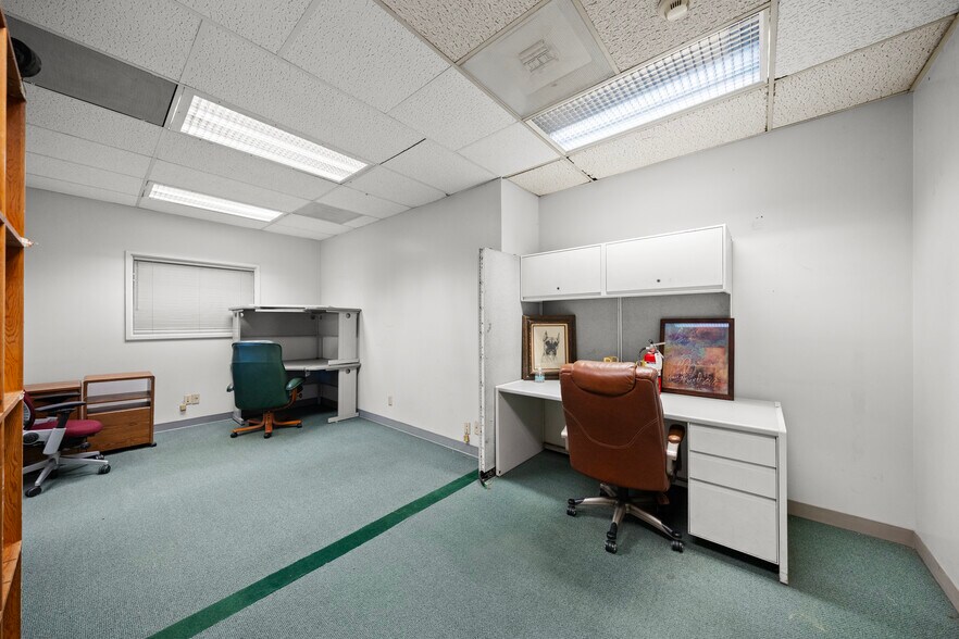 More Photos Of 9200 Lower Azusa Rd, Rosemead Warehouse For Sale