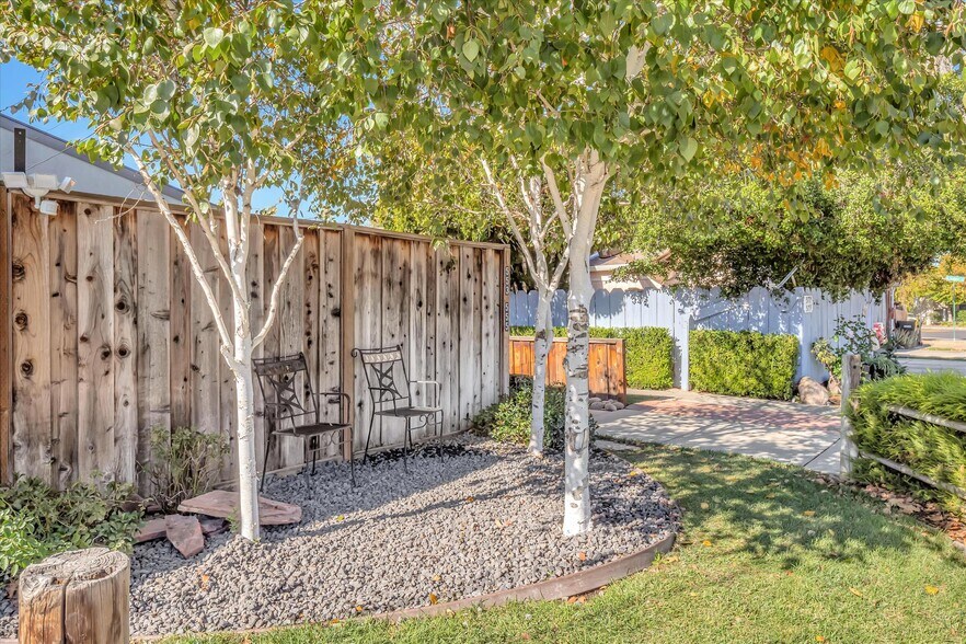 More Photos Of 555 N I St, Livermore Multifamily For Sale