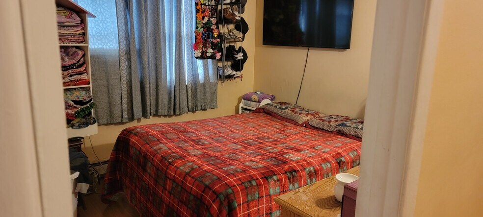 More Photos Of 238-240 Spring St, Newton Apartments For Sale