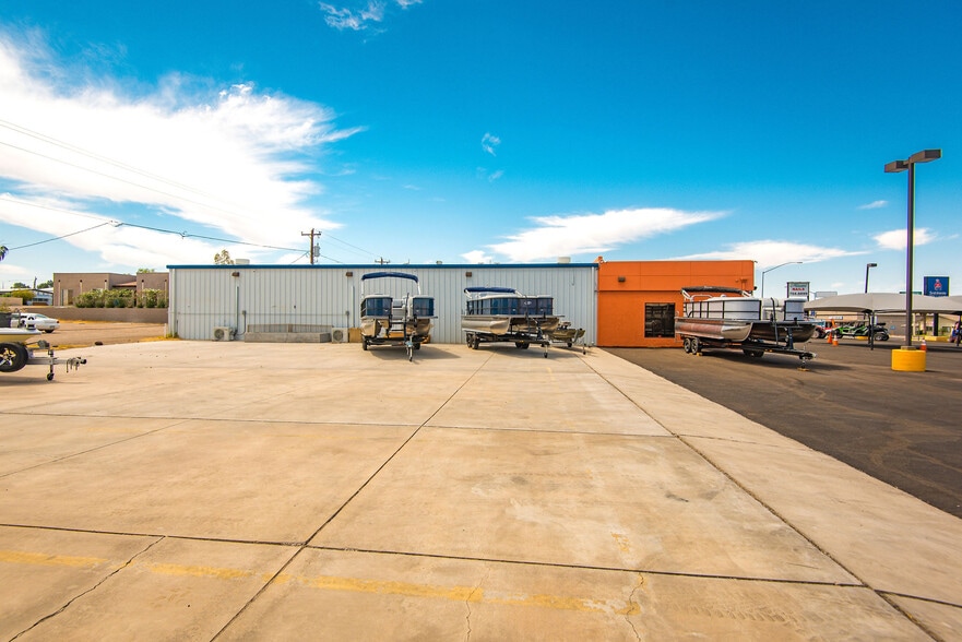 More Photos Of 2106 Highway 95, Bullhead City Auto Dealership For Sale