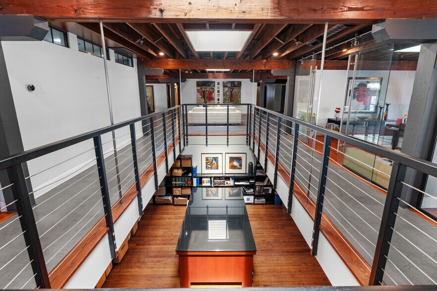 More Photos Of 1121 E Twiggs St, Tampa Loft Creative Space For Lease