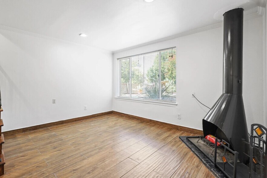 More Photos Of 4136 Cole Ave, Dallas Apartments For Sale