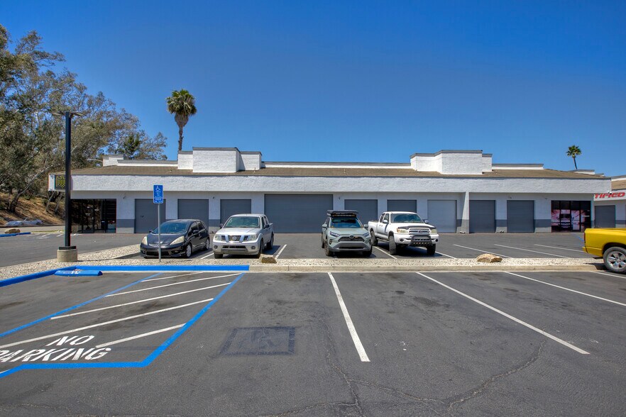 More Photos Of 151 N Rose St, Escondido Unknown For Lease