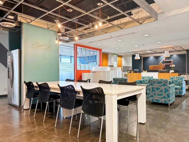 More Photos Of 12100 Wilshire Blvd, Los Angeles Coworking Space