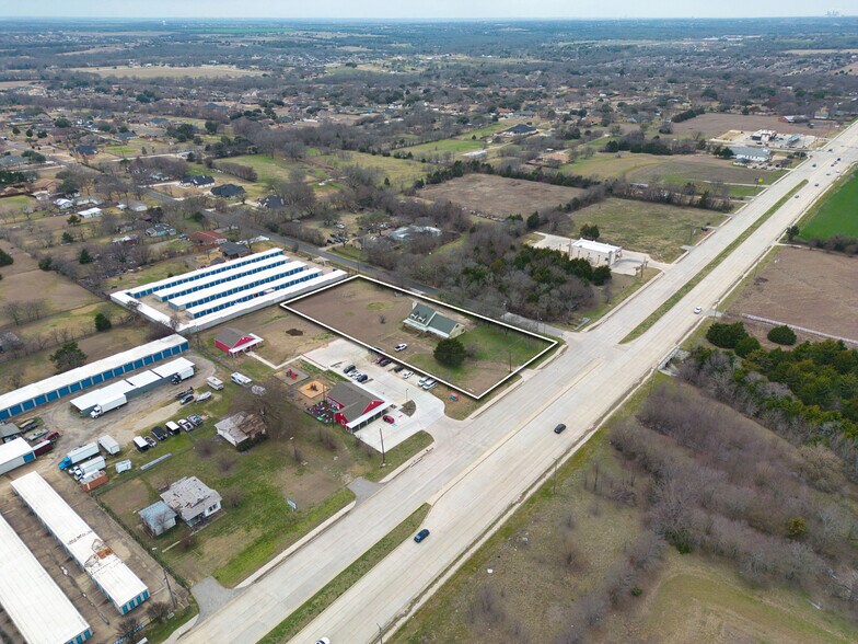 More Photos Of 2611 Ovilla Rd, Red Oak Storefront Retail Office For Sale